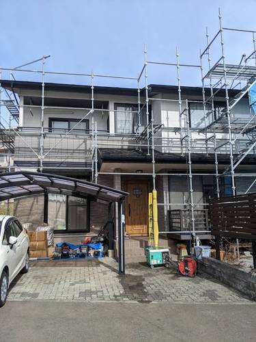 盛岡市のM様の屋根・外壁塗装工事がスタート