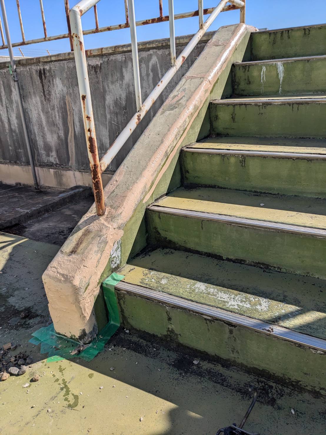 八幡平市_〇高校のプール_防水補修工事_補修後